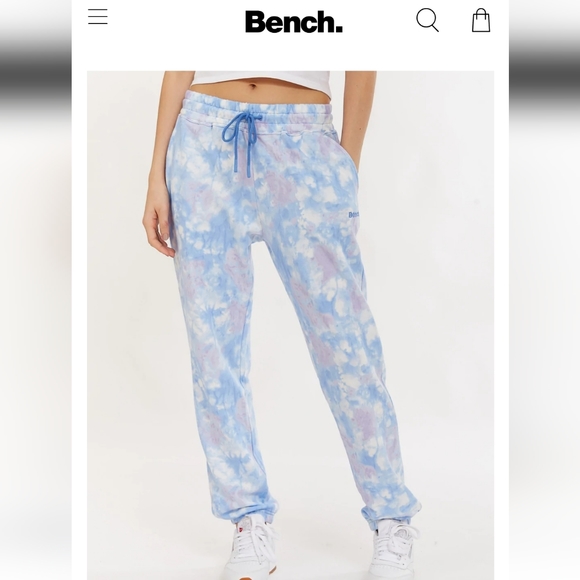 BENCH JOGGER AND HOODIE - Picture 3 of 3